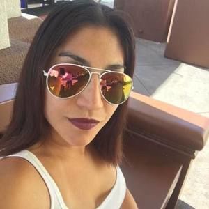 Meet your Posher, Gisel